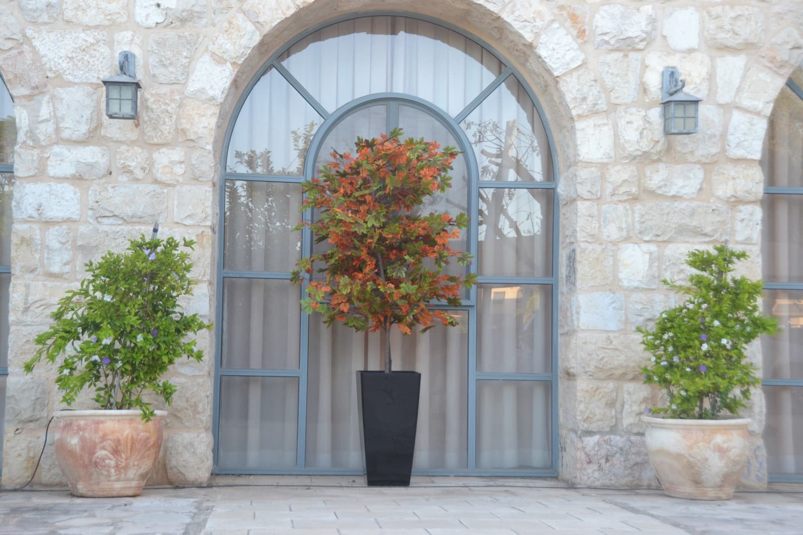 עצים מלאכותיים לבית ולמרפסת